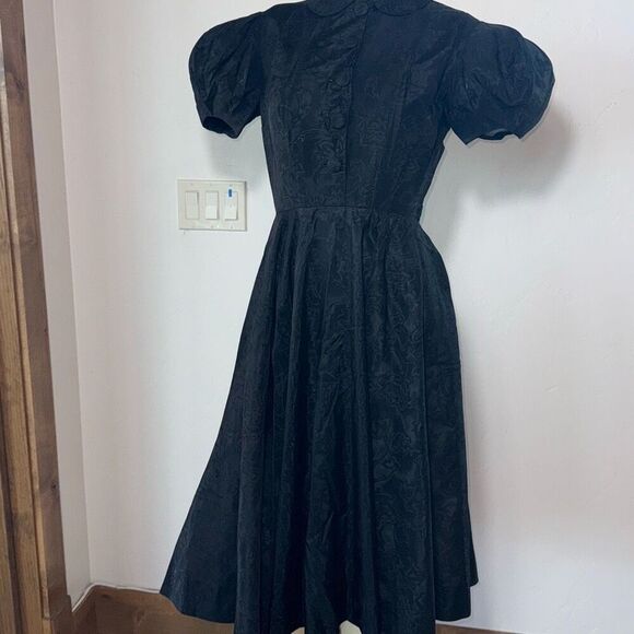 Authentic 1930s–1940s Handmade Black Jacquard Puff-Sleeve Dress - Picture 13 of 15